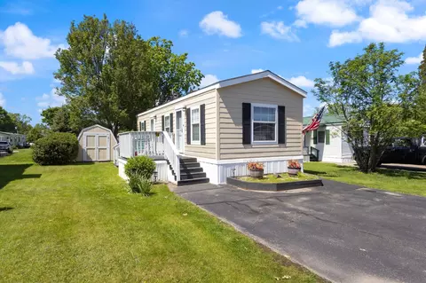 59 Blackberry Pl, Kittery, ME 03904