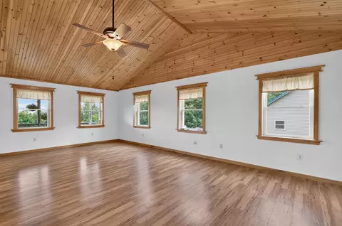 Living - 551 E Sangerville Rd, Sangerville, ME 04479 photo 3 of 6