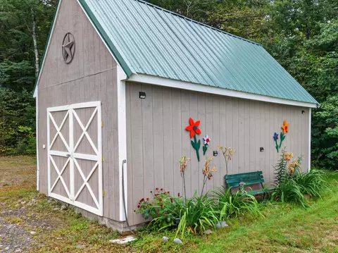 Exterior - 551 E Sangerville Rd, Sangerville, ME 04479 photo 10 of 13