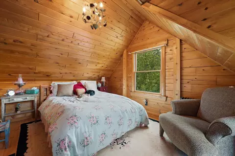 Bedroom - 137 Avenue Road Ext, Exeter, ME 04435 photo 8 of 10