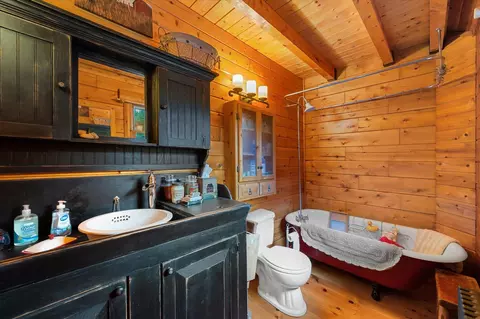 Bath - 137 Avenue Road Ext, Exeter, ME 04435 photo 5 of 5