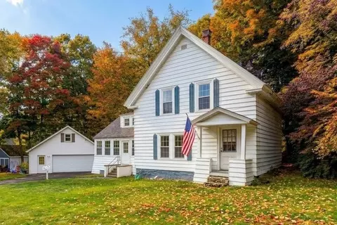 210 Middle St, Farmington, ME 04938