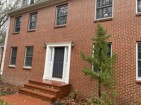 47 Stonegate Rd, Cape Elizabeth, ME 04107