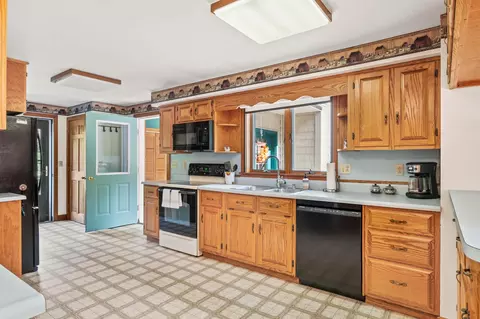 Kitchen - 196 Case Rd, Winthrop, ME 04364 photo 6 of 6