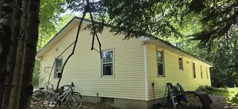 Exterior - 211 State Park Rd, Casco, ME 04015 photo 1 of 3