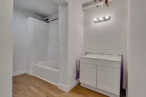 Bath - 7 Mill St #2, Springvale, ME 04083 photo 1 of 1