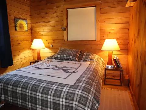 Bedroom - 4 Moose Point Rd, Jackman, ME 04945 photo 2 of 4