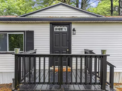 Exterior - 18 Sparrow Dr, Augusta, ME 04330 photo 5 of 7