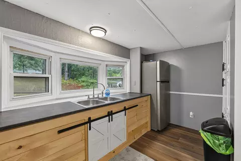 Kitchen - 18 Sparrow Dr, Augusta, ME 04330 photo 2 of 4