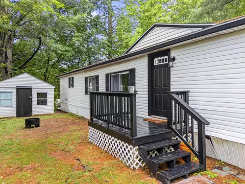 Exterior - 18 Sparrow Dr, Augusta, ME 04330 photo 4 of 7