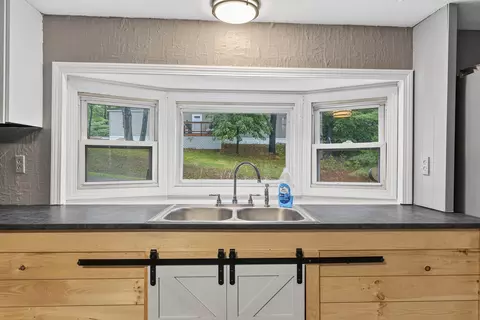Kitchen - 18 Sparrow Dr, Augusta, ME 04330 photo 3 of 4