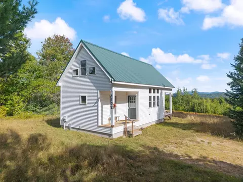 1102 North Rd, Parsonsfield, ME 04047