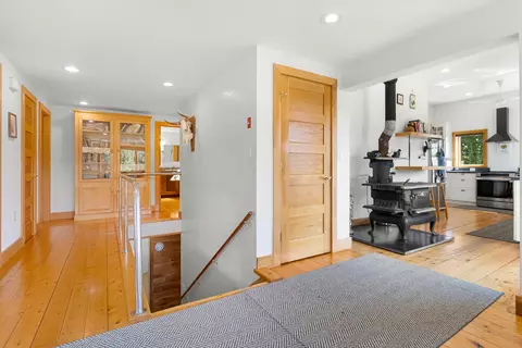 Entry Way - 366 Union Rd, Appleton, ME 04862 photo 2 of 10
