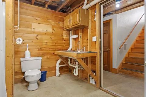 Bath - 366 Union Rd, Appleton, ME 04862 photo 4 of 4