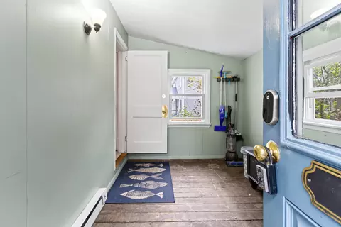 Entry Way - 282 Forest St, Westbrook, ME 04092 photo 1 of 5