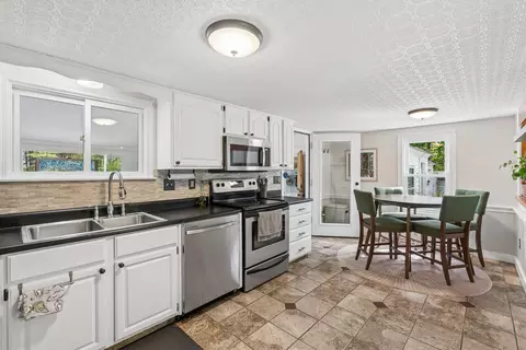 Kitchen - 204 Shaker Rd, Gray, ME 04039 photo 2 of 3