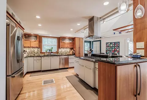 Kitchen - 74 Webster Rd, Freeport, ME 04032 photo 3 of 3