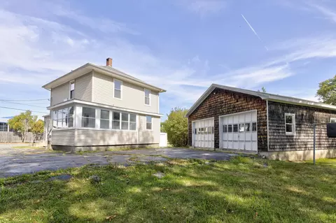 16 Webb St, Portland, ME 04102