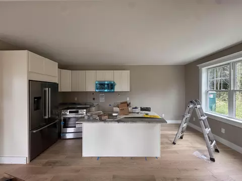 Kitchen - 701 Main St #1, Ogunquit, ME 03907 photo 2 of 2