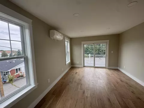 Living - 701 Main St #1, Ogunquit, ME 03907 photo 2 of 2
