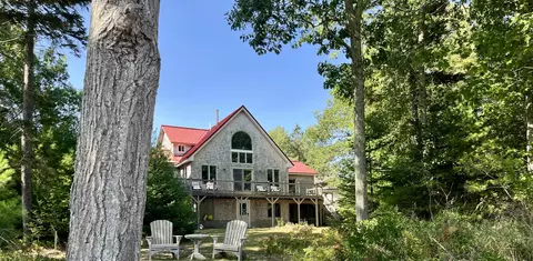 191 Woods Point Rd, Blue Hill, ME 04614