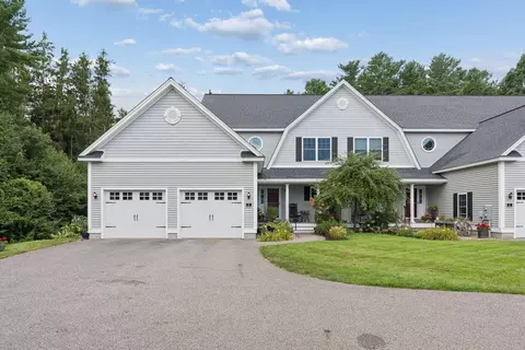 43 Chamberlain Way #43, Kennebunk, ME 04043