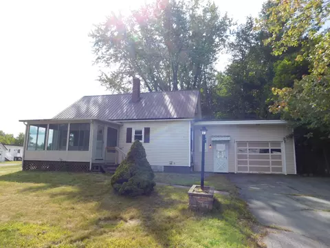 97 County Rd, Milford, ME 04461