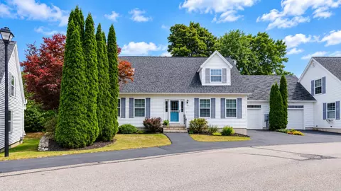 43 Leisure Ln #43, Portland, ME 04103