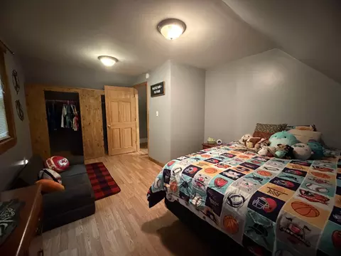 Bedroom - 40 Goding Rd, Livermore, ME 04253 photo 4 of 4