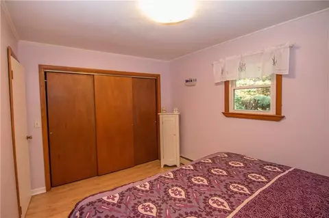 Bedroom - 2533 Ohio St, Hermon, ME 04401 photo 4 of 5