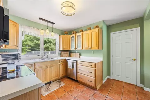 Kitchen - 119 Cape Rd, Standish, ME 04084 photo 3 of 3