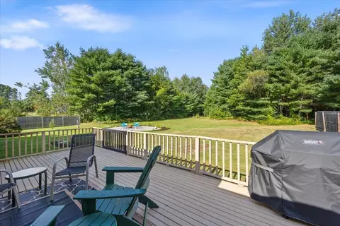 Exterior - 119 Cape Rd, Standish, ME 04084 photo 7 of 7