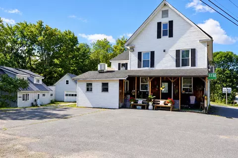 4 2 Main St, Detroit, ME 04929