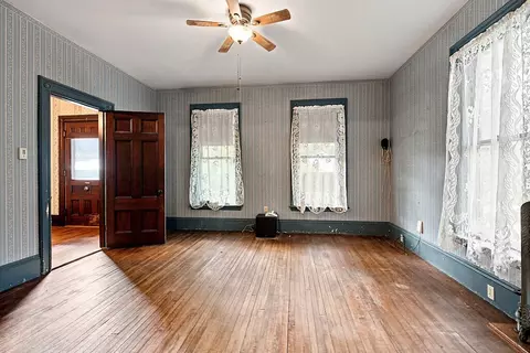 Living - 52 Kinderhook St, Randolph, ME 04346 photo 2 of 6