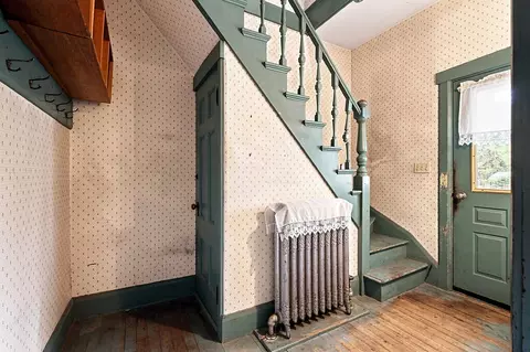 Entry Way - 52 Kinderhook St, Randolph, ME 04346 photo 10 of 14