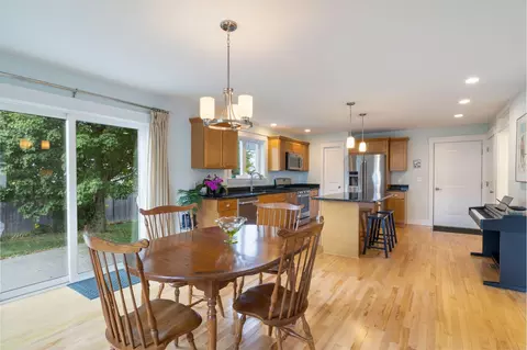 Dining - 19 Nautical Dr, Cumberland, ME 04110 photo 1 of 3