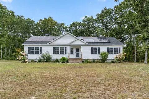 22 Wild Berry Ln, Waterboro, ME 04030