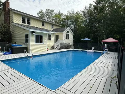 Exterior - 8 Westview Dr, Waterville, ME 04901 photo 2 of 11