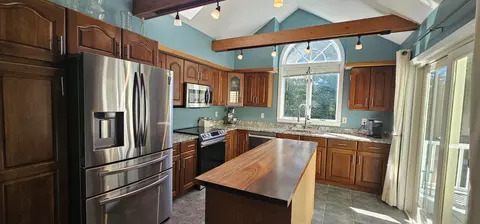 Kitchen - 8 Westview Dr, Waterville, ME 04901 photo 2 of 3