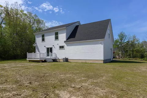 Exterior - 13 Tomahawk Ln, Berwick, ME 03901 photo 8 of 10