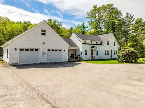 304 Beach Rd # A, Lincolnville, ME 04849