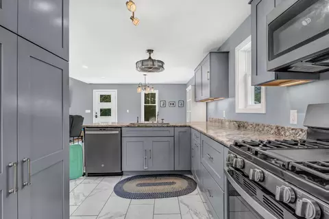Kitchen - 135 Brookside Dr, Warren, ME 04864 photo 2 of 2