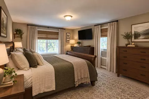Bedroom - 24 Easy St, Standish, ME 04084 photo 3 of 4