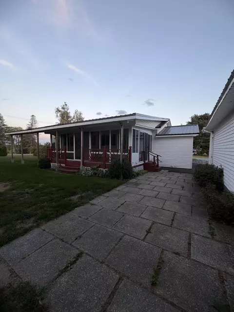 Exterior - 3 Summit St, Jay, ME 04239 photo 4 of 12