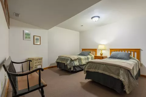 Bedroom - 17 River Wind Ln, Edgecomb, ME 04556 photo 7 of 7