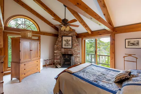 Bedroom - 17 River Wind Ln, Edgecomb, ME 04556 photo 5 of 7
