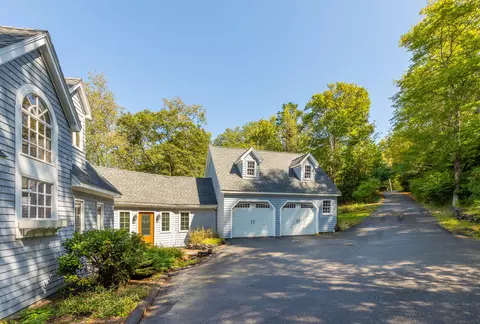 Exterior - 17 River Wind Ln, Edgecomb, ME 04556 photo 4 of 9