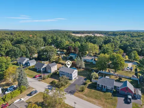 View/Area - 15 Gromble Way, Windham, ME 04062 photo 2 of 7