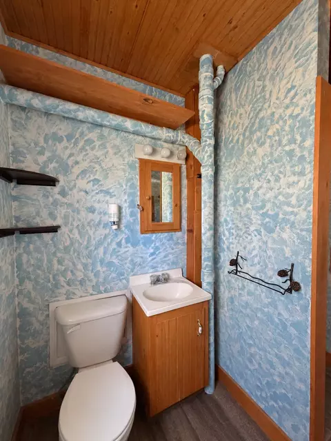 Bath - 8 Field Way, Rangeley, ME 04970 photo 4 of 6