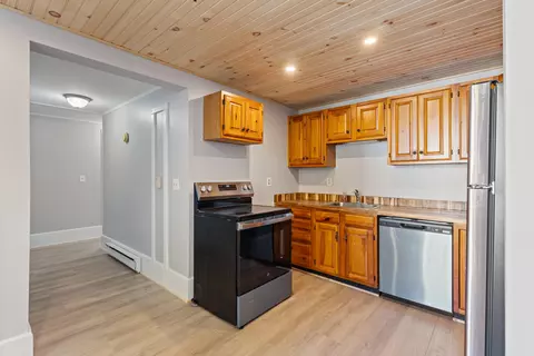Entry Way - 11 Aegis Dr #A, Bath, ME 04530 photo 2 of 5